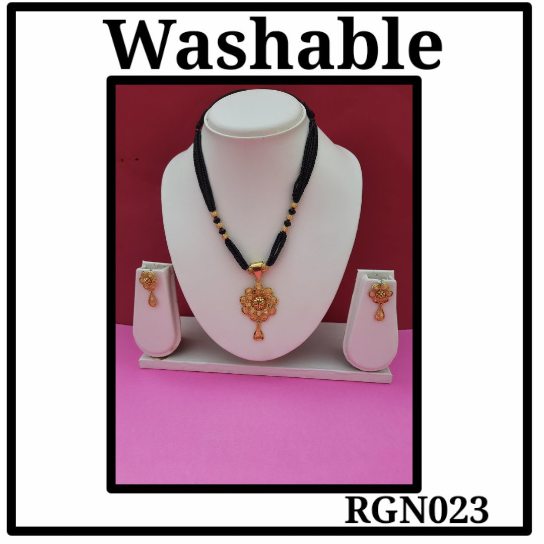 Gold Plated Pendant (RGN023)